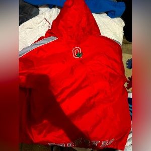 Nice jacket, needs a new zipper.